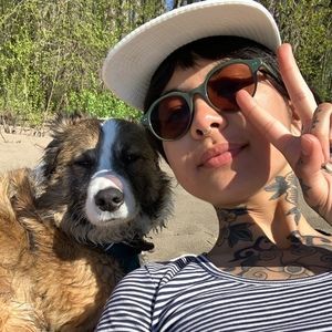 Meet your Posher, Posh